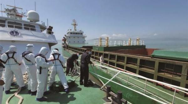 浙闽海域非法盗采海砂团伙被摧毁，已有50人被刑事强制