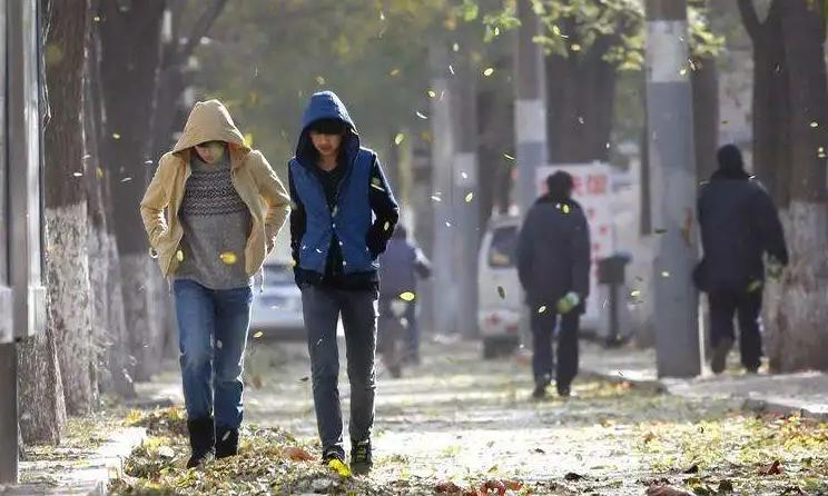 冷空气、降雨接力！河南开启降温模式