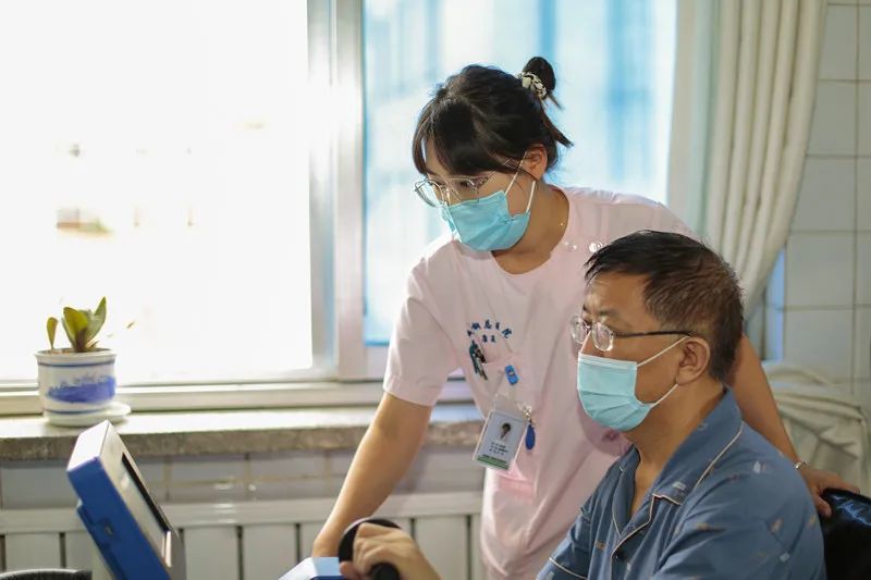 生命护佑 医师礼赞——致敬每一位中国医师