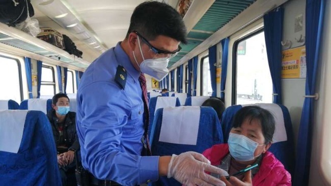 国铁集团：对涉疫地区普速列车推行车厢静态管理