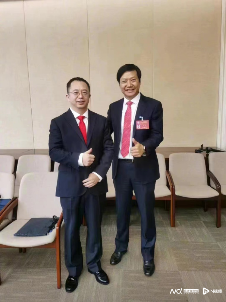周鸿祎晒与雷军合影，被猜合作后，这样回应……