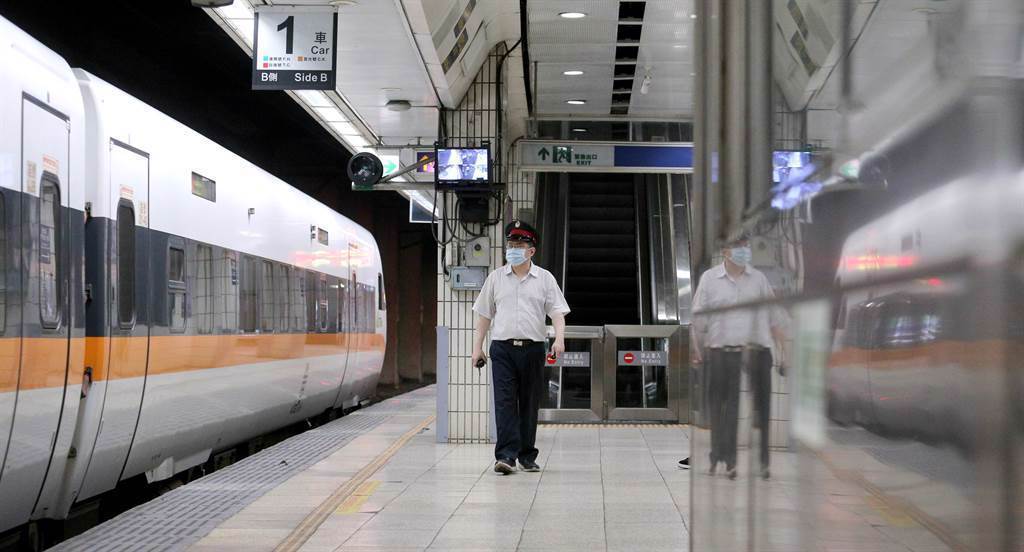 台湾发生今年以来第七起6级以上强震 花莲老房墙面倒塌