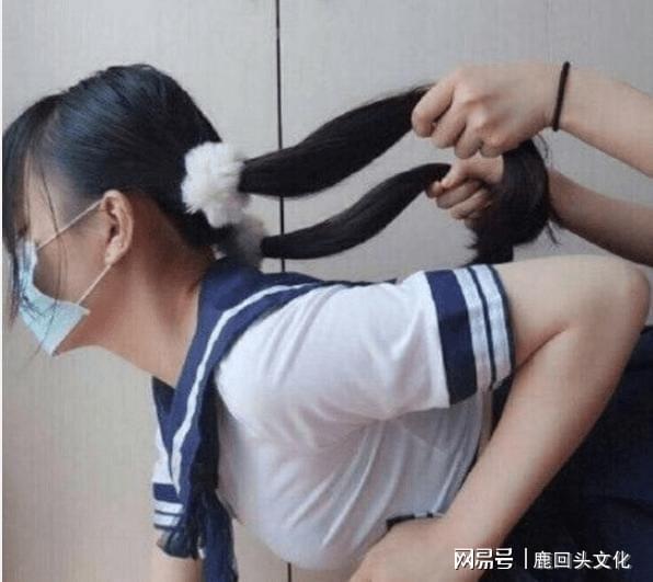 男大学生偷拍女同学隐私部位上传到色情网站，被判6个月！