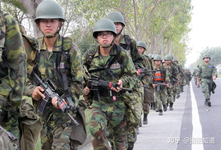 延长兵役？扩大征兵？台军当前的兵役与管理困境