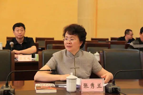 女州长“双开”后又被问责！与弟弟姐妹一起贪腐