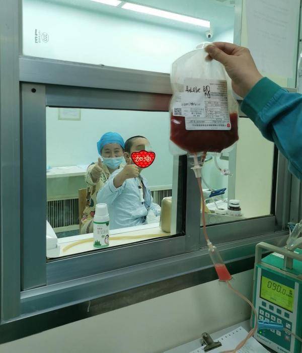 暴雨中的温暖！千里同心传送“爱的快递”，8岁血液病男孩生命得救