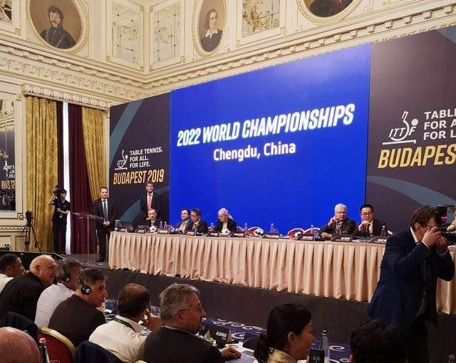 解读世乒赛选拔规则！国乒8人提前拿到资格，剩余两席位13人竞争