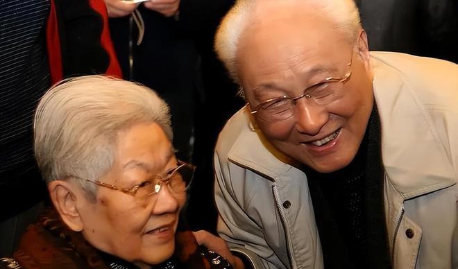 仲星火：发妻去世2年后再婚，被亲生女儿赶出家门，91岁遗憾离世