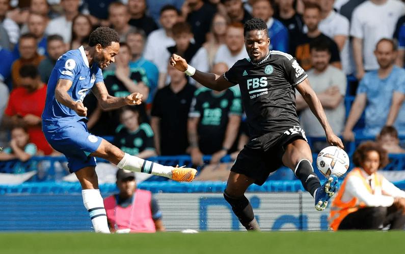 英超-斯特林梅开二度 加拉格尔染红 十人切尔西2-1莱斯特城