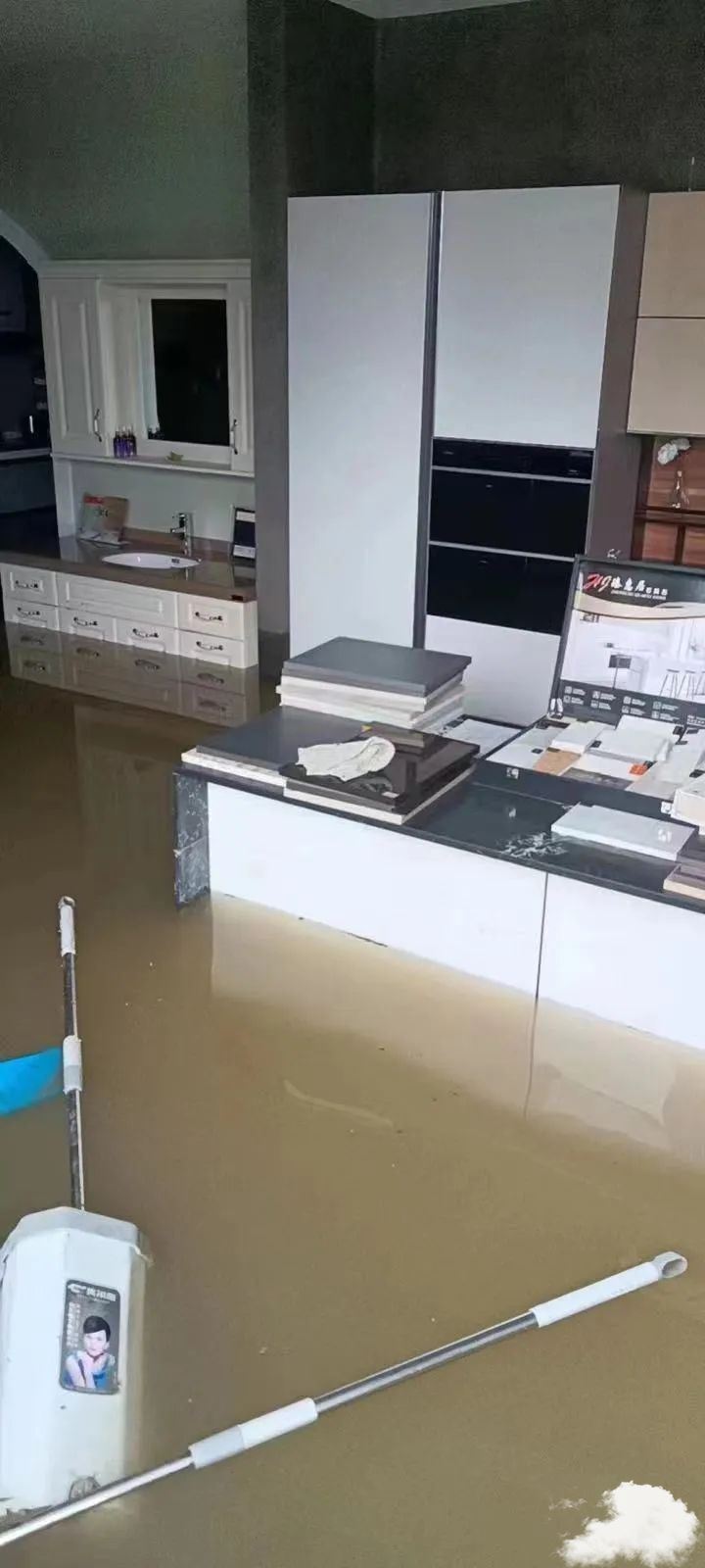 山西晋中洪灾：村民质疑施工堵塞排洪设施，雨灾受损谁负责？