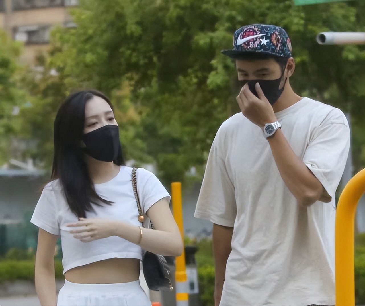 阮经天又曝分手！曾和许玮甯相爱八年，前绯闻女友是宋祖儿
