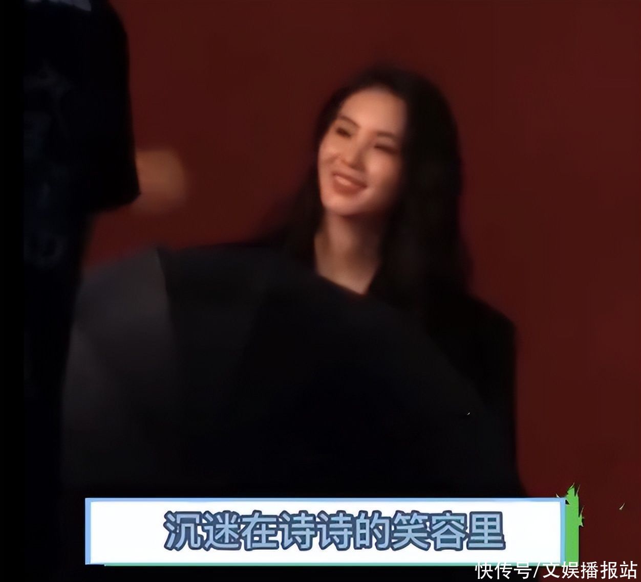 刘诗诗拍广告获儿子探班！3岁步步个头好高，女方一人带娃引猜测