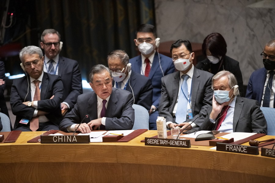 就中美间关系进行对话，对乌克兰问题提出主张，中方联大活动受高度关注