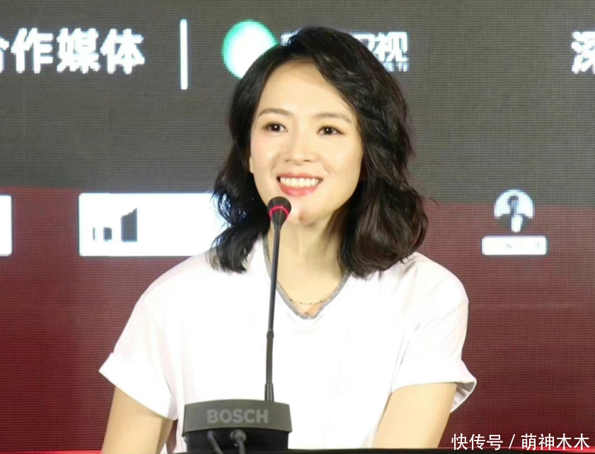 章子怡采访片段出圈，语气神似刘浩存，一看她大学成绩瞬间懂了