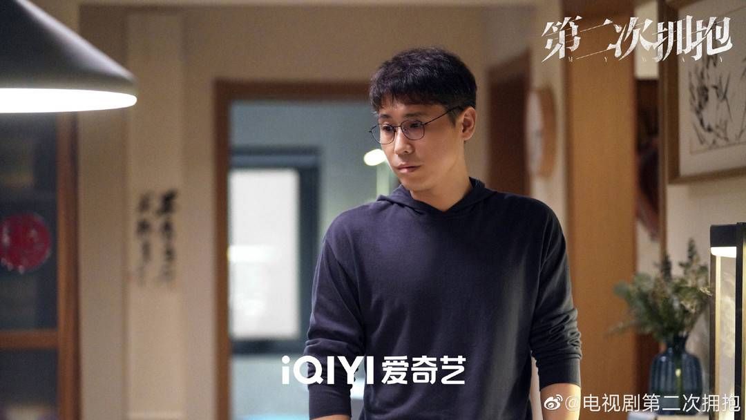 出演“废柴老公”被全网“催离婚” 专访李乃文：观众会骂是对的｜封面会客厅